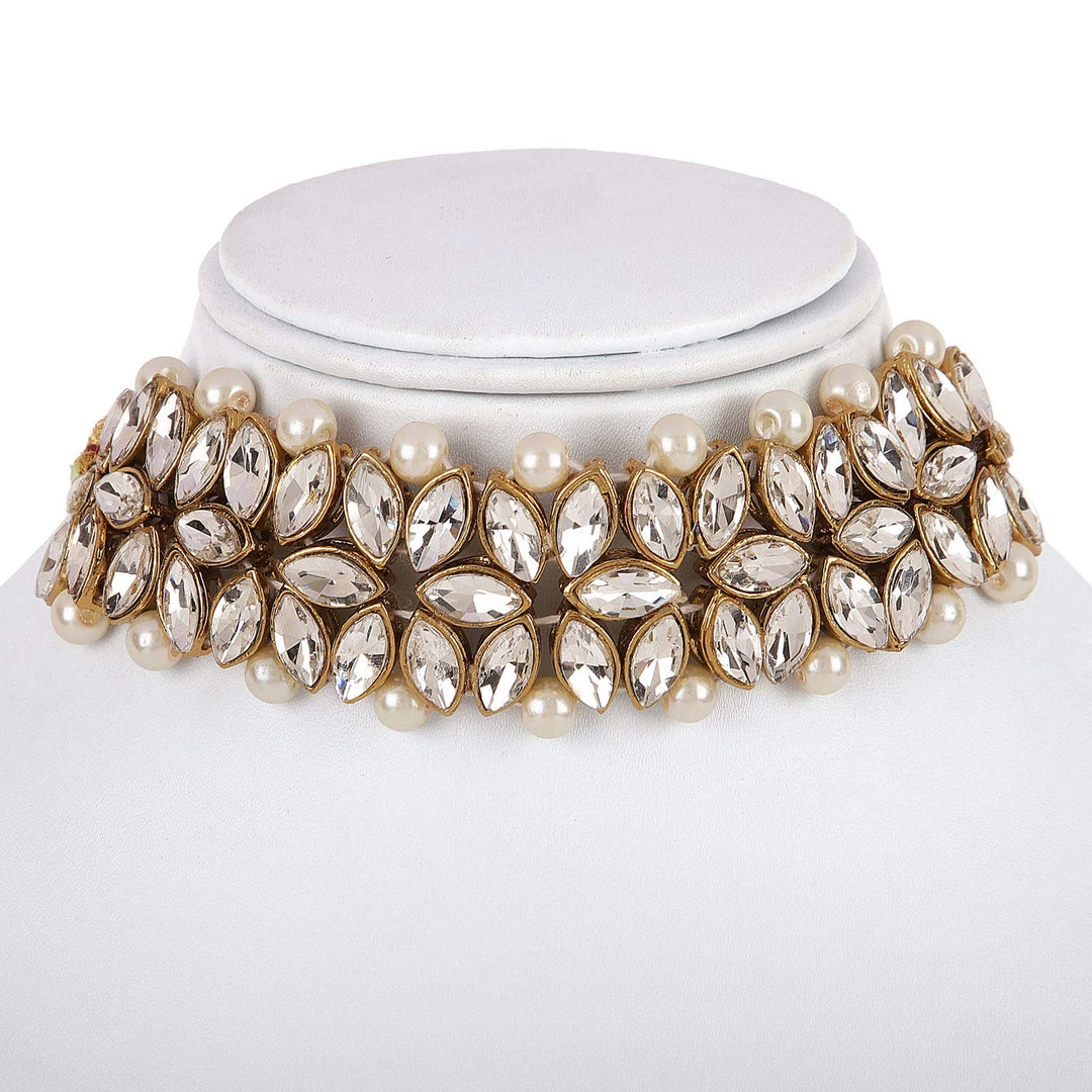Antique Kundan & Pearl Work Choker With Tika For Women