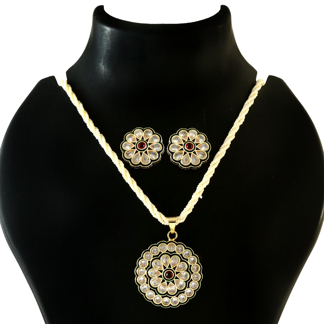Gold-Plated Kundan Studded & Pearl Beaded Jewellery Set